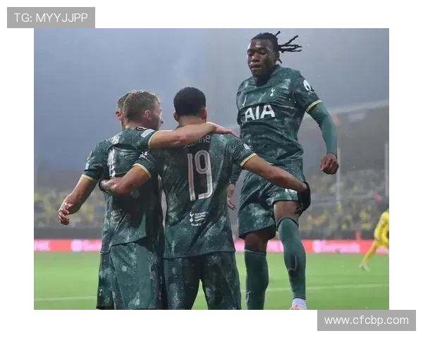 曼联惨遭热刺四连杀欧联决赛再失利红魔信心全面崩塌